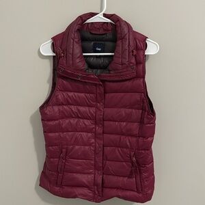 Maroon Gap Puffer Vest Size Small